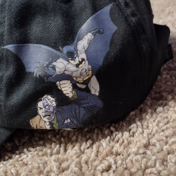 DC Comics Batman adjustable hat - Picture 3 of 7